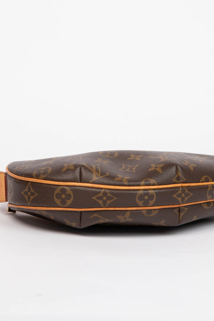 Vintage Louis Vuitton Croissant PM Shoulder Bag