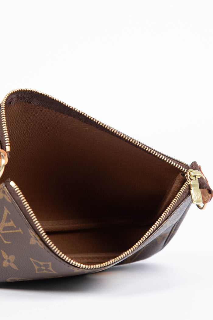 RARE Louis Vuitton x Takashi Murakami Panda Pochette Accessoires