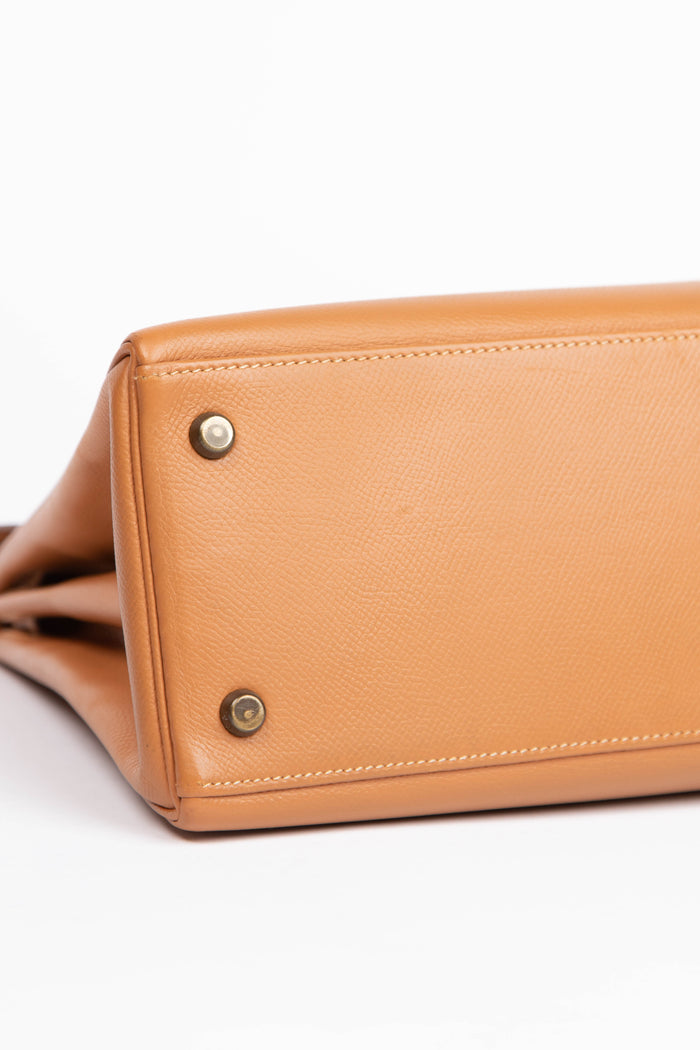 1988 Hermès Kelly 28cm Retourne in Gold Courchevel Leather with GHW