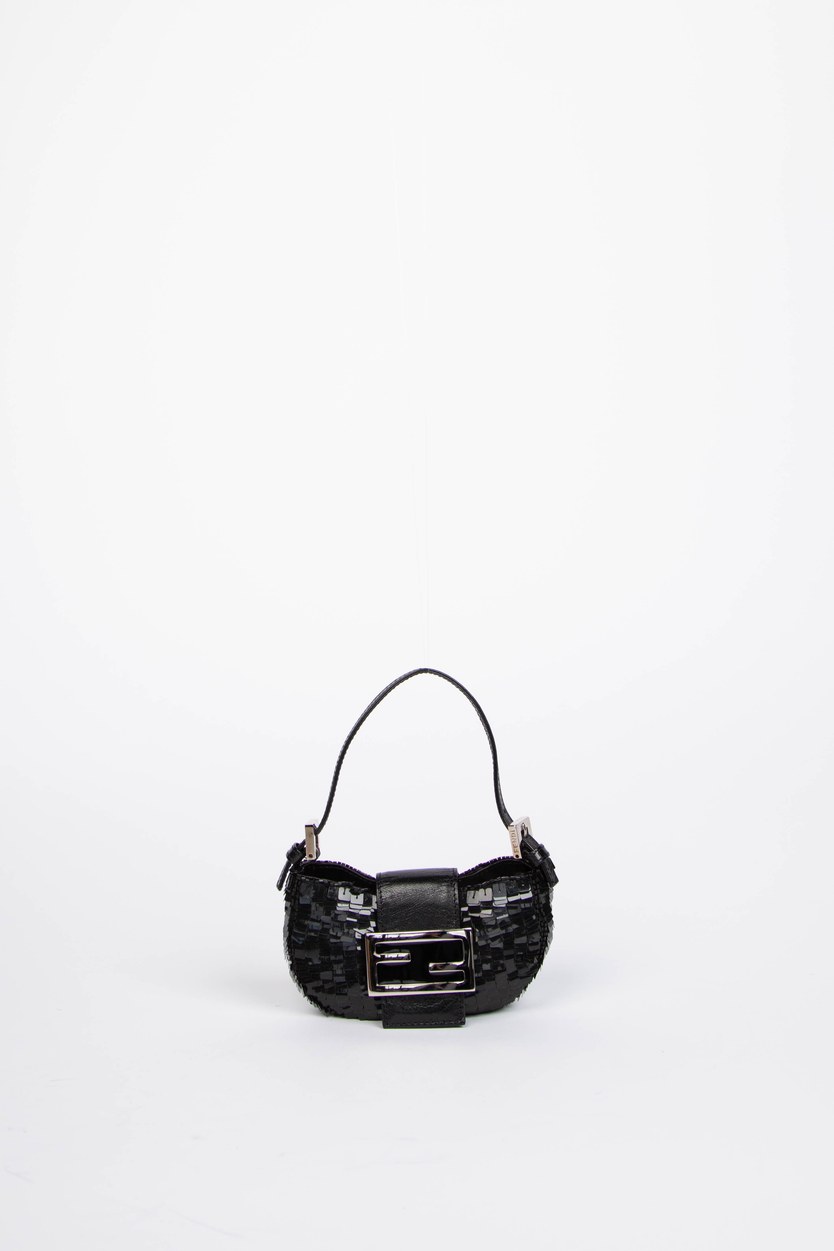 FENDI ブラック ミニバッグ RARE Vintage Fendi Black Sequin Mini Croissant Top Handle Bag