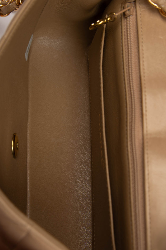 RARE 90s Chanel Beige Lambskin Small Diana Shoulder Bag