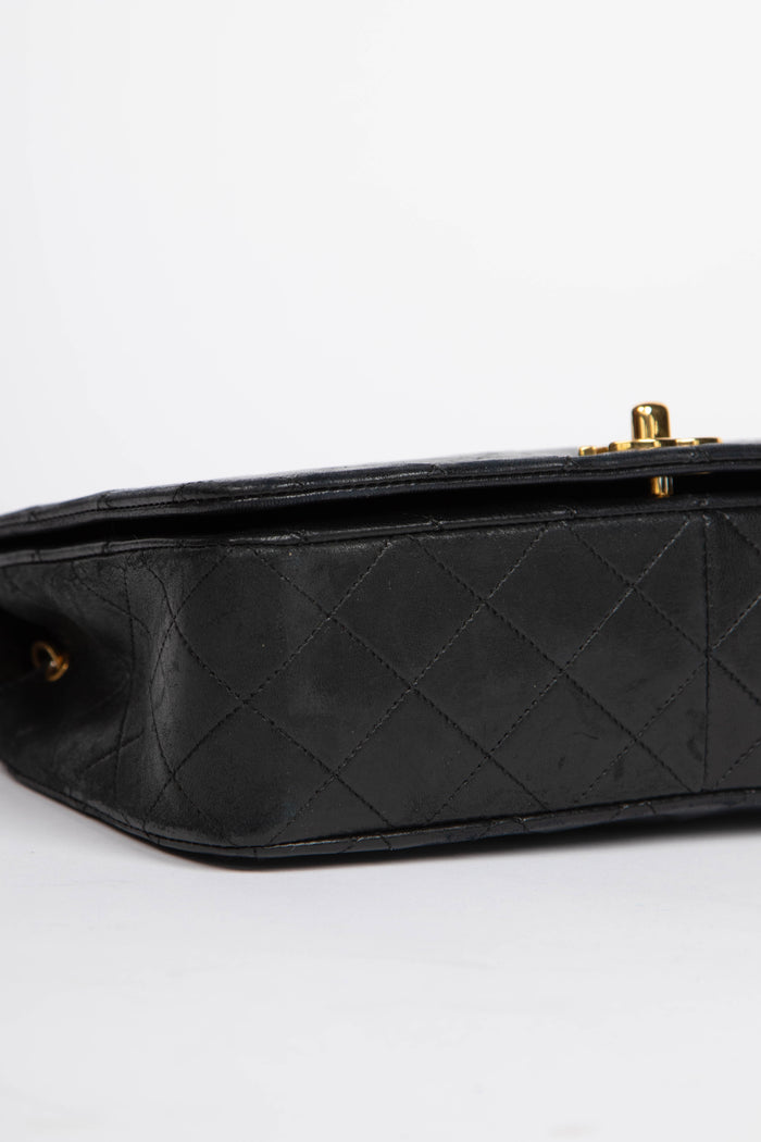 80s Chanel Black Lambskin Small Single Flap Shoulder Bag