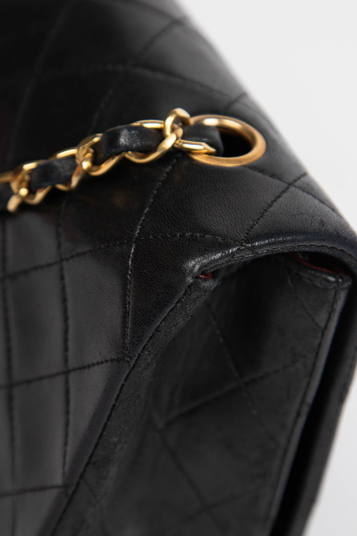 80s Chanel Black Lambskin Small Single Flap Shoulder Bag