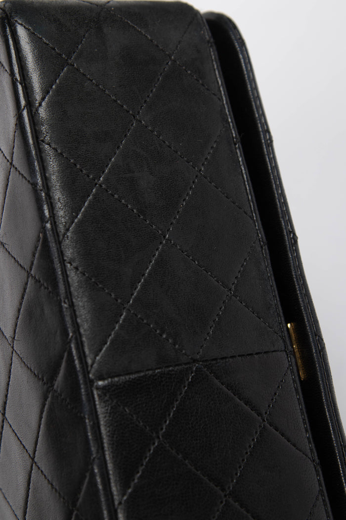 80s Chanel Black Lambskin Small Single Flap Shoulder Bag