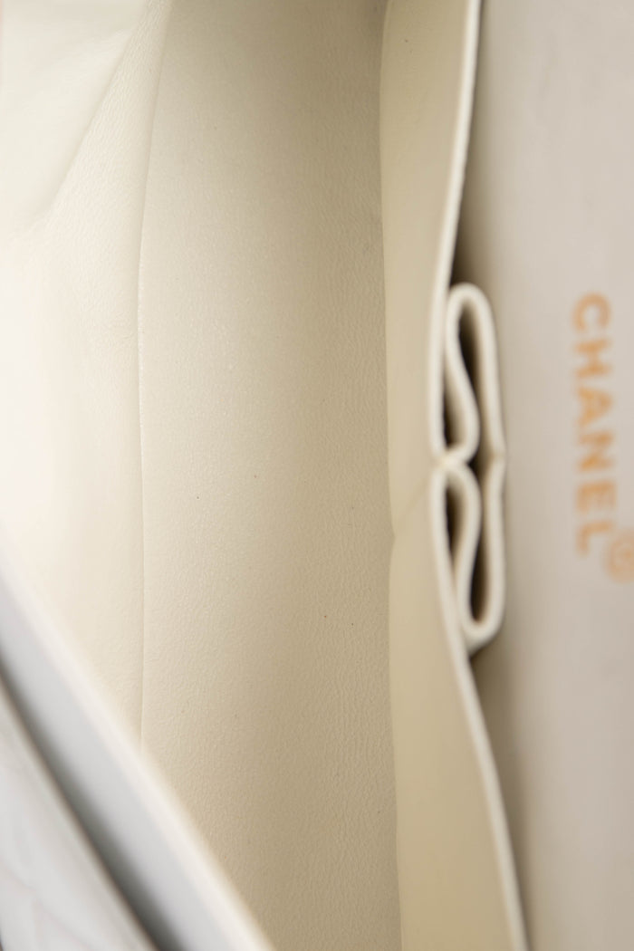 Vintage Chanel White Lambskin Leather Small Double Flap Bag with 24K GHW