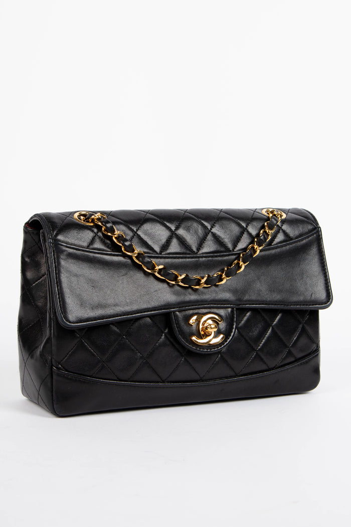 90s Chanel Black Lambskin Leather Single Flap Bag with GHW
