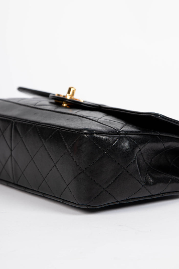 90s Chanel Black Lambskin Leather Single Flap Bag with GHW