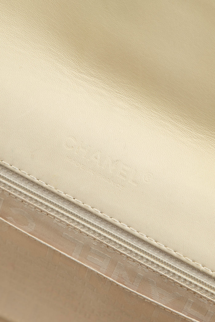 2000s Chanel White Chain Small Chocolate Bar Shoulder Bag