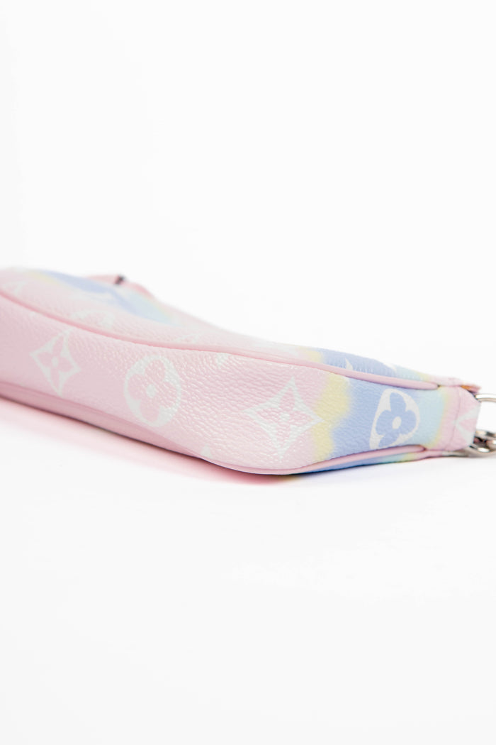 2020 Louis Vuitton Multicolour Escale Mini Pochette