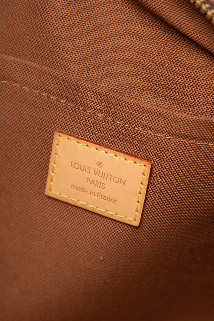 Limited Edition Louis Vuitton Monogram Canvas Riveting Shoulder Bag