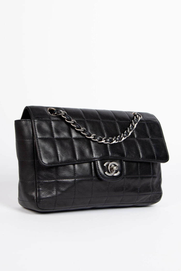 2000s Chanel Black Lambskin Leather Chocolate Bar Single Flap Shoulder Bag