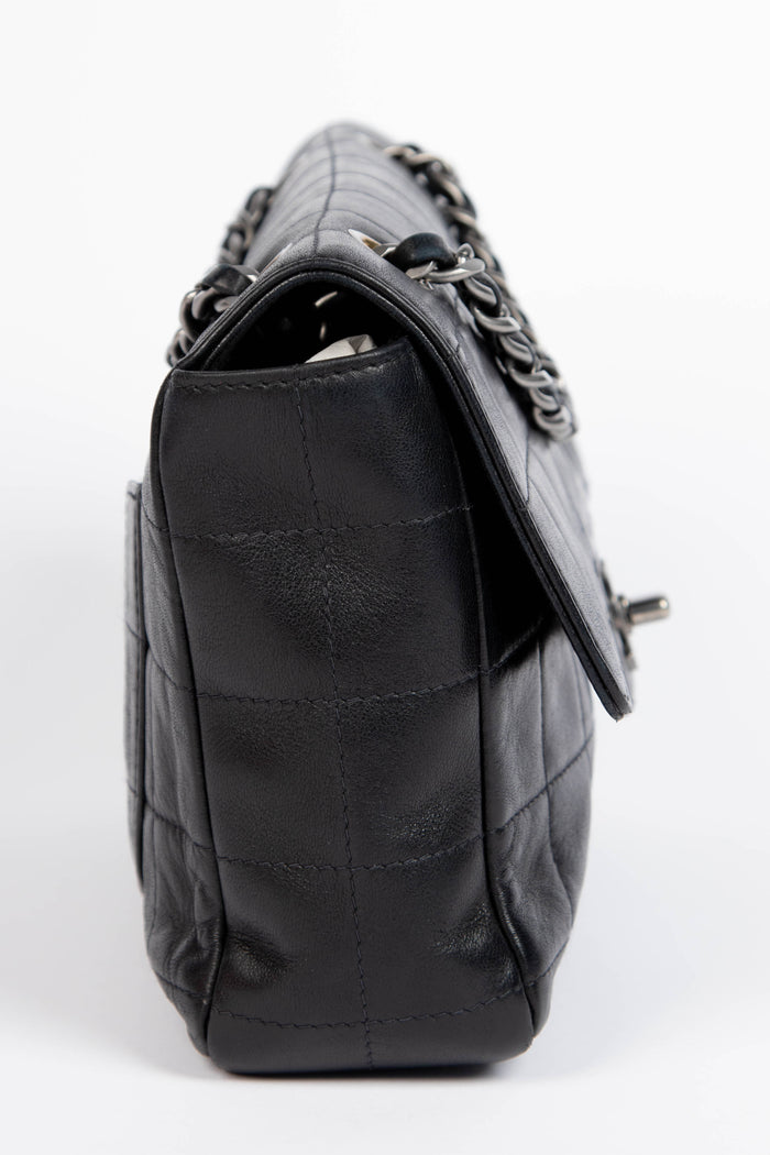2000s Chanel Black Lambskin Leather Chocolate Bar Single Flap Shoulder Bag