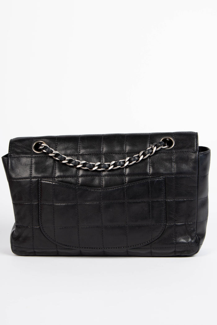 2000s Chanel Black Lambskin Leather Chocolate Bar Single Flap Shoulder Bag