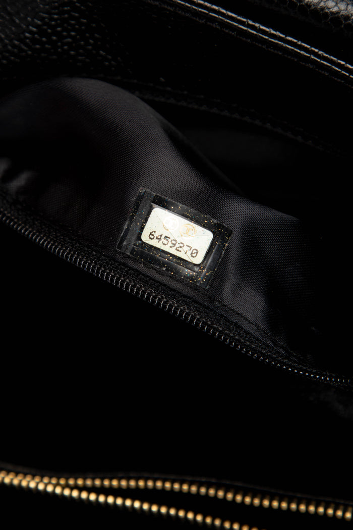 2000s Chanel Black Caviar Leather Shoulder Bag with GHW
