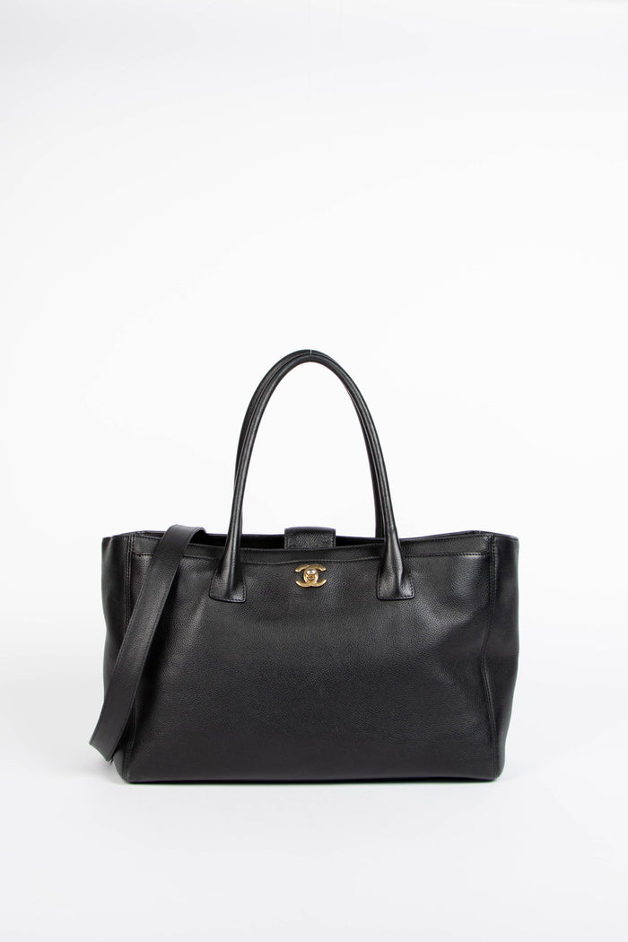 2000s Chanel Black Grained Leather Cerf Executive Shopper Tote Bag