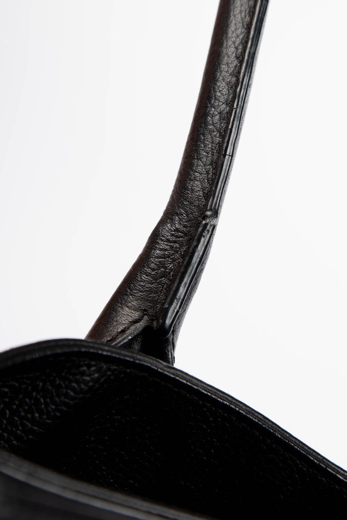 2000s Chanel Black Grained Leather Cerf Executive Shopper Tote Bag