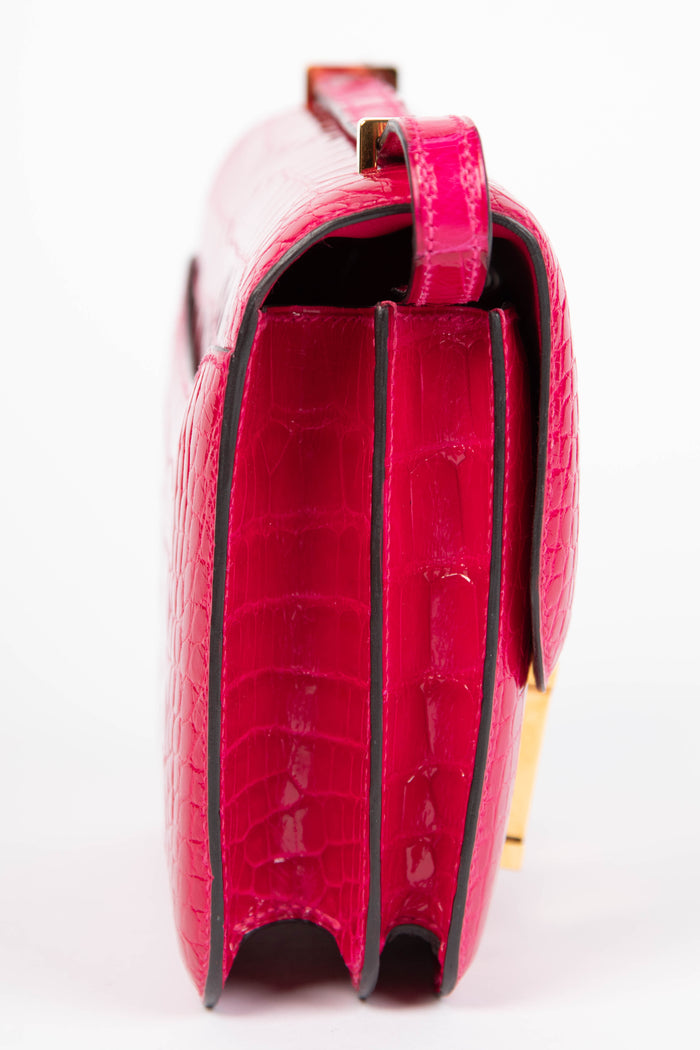 RARE 2021 Hermès Constance 18cm in Rose Scheherazade Shiny Alligator GHW