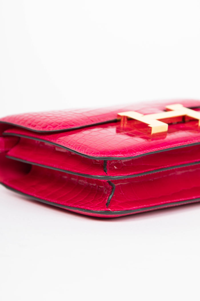 RARE 2021 Hermès Constance 18cm in Rose Scheherazade Shiny Alligator GHW
