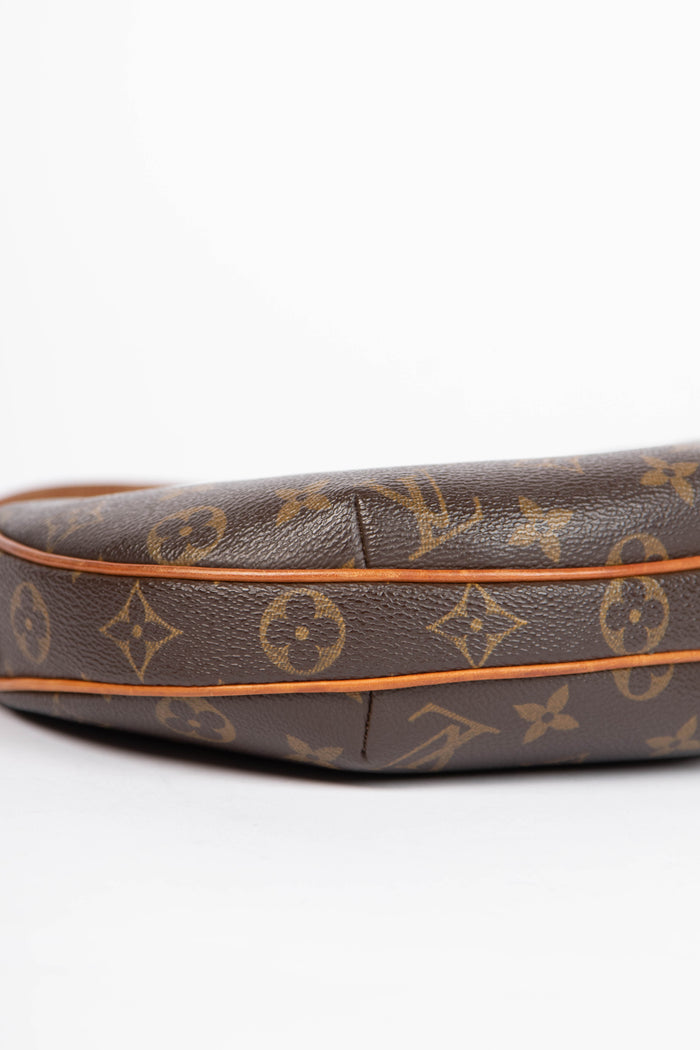 Vintage Louis Vuitton Croissant PM Shoulder Bag