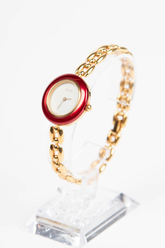 Vintage Gucci Gold Chain Bezel Watch