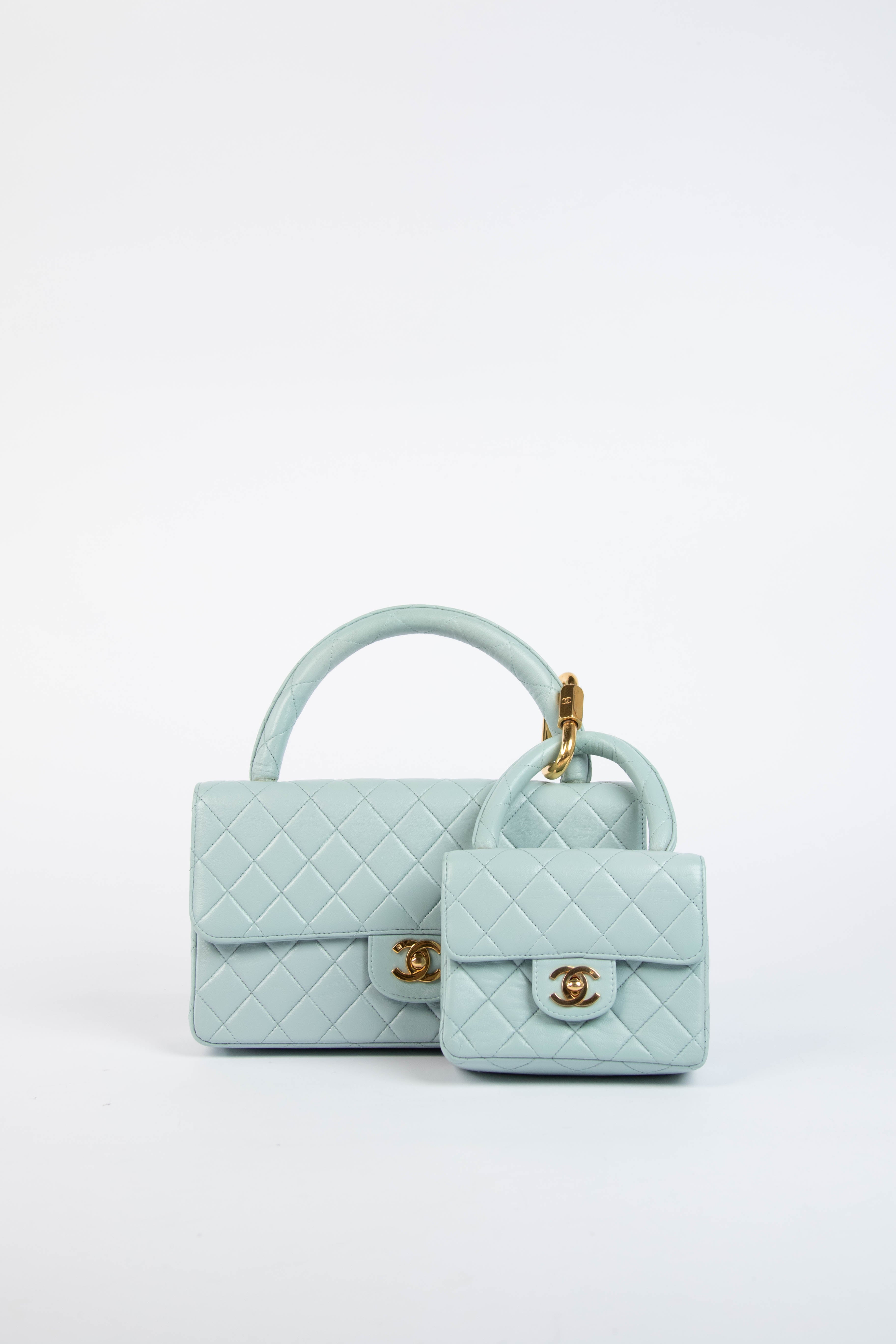 CHANEL - tate。おまとめCHANEL Chanel In The Mix Iridescent Tote