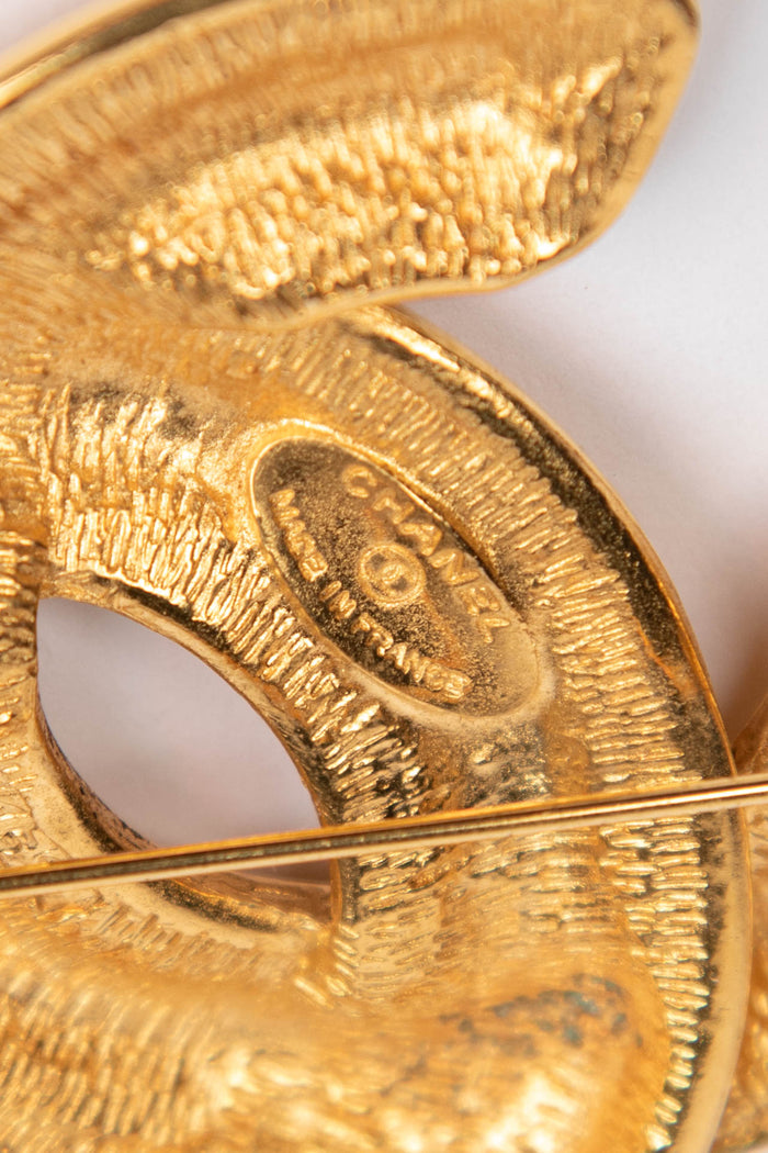 Vintage Chanel Gold Plated Quilted CC Brooch