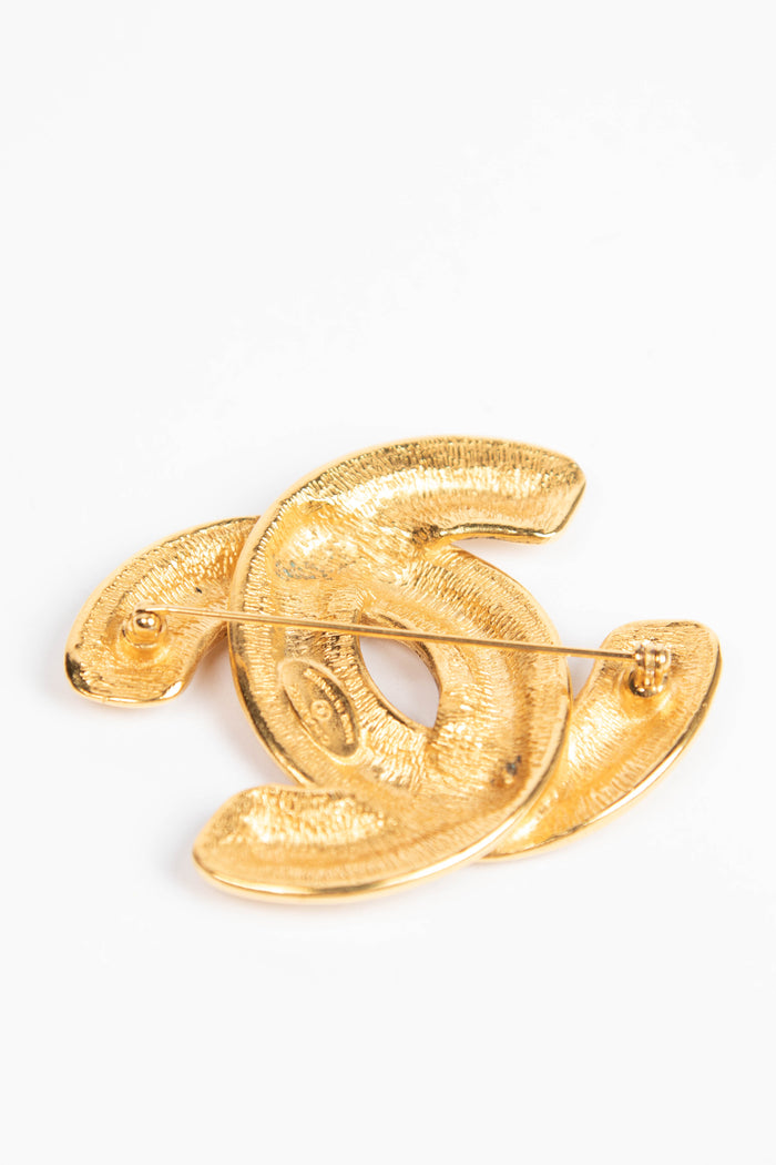 Vintage Chanel Gold Plated Quilted CC Brooch
