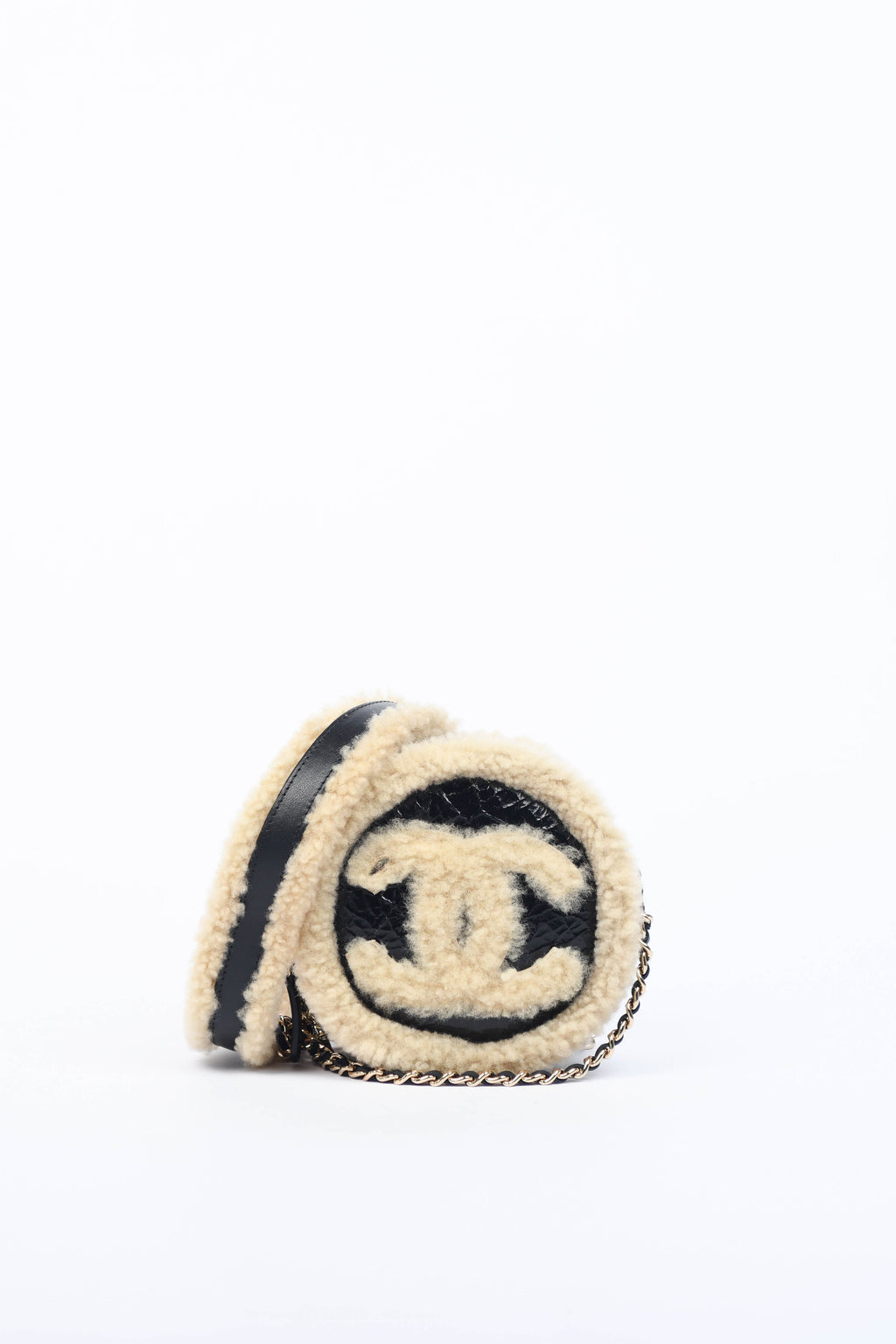 2019 Chanel Shearling CC Round Crossbody Bag