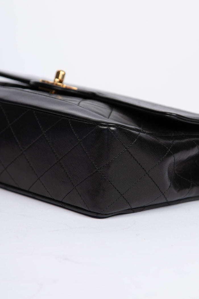80s Chanel Black Lambskin Leather Single Flap Shoulder Bag