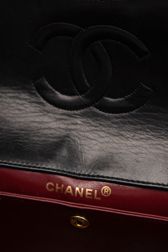 80s Chanel Black Lambskin Leather Single Flap Shoulder Bag
