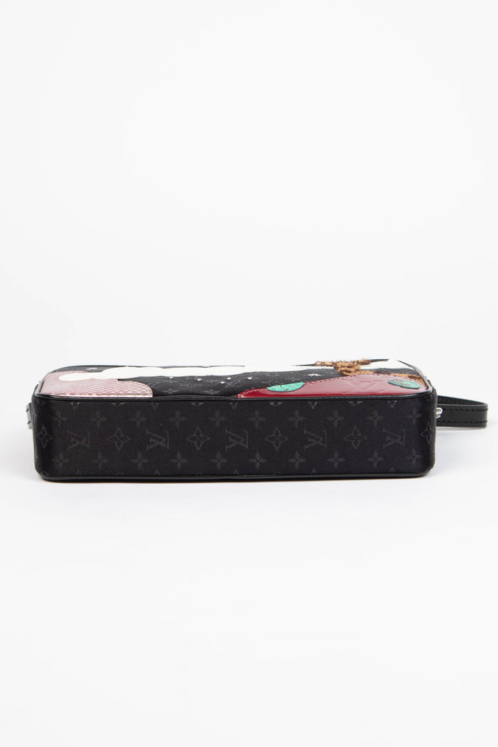 2000s Louis Vuitton Monogram Conte De Fees Pochette