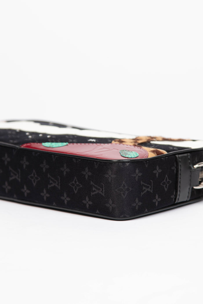 2000s Louis Vuitton Monogram Conte De Fees Pochette