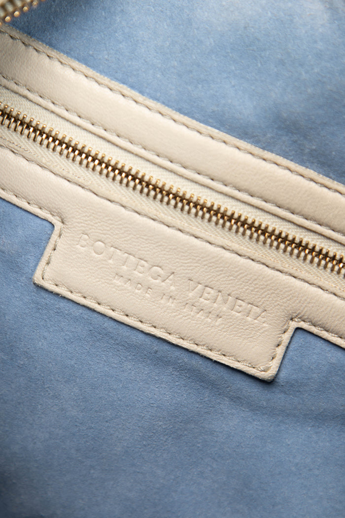 Vintage Bottega Veneta Cream Intrecciato Shoulder Bag