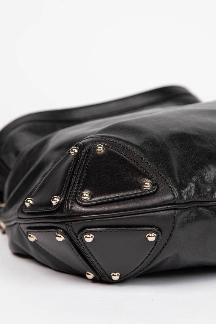 2000s Gucci Black Leather Indy Tassel Shoulder Bag