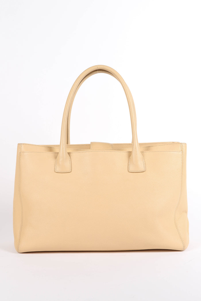 2010s Chanel Beige Grained Leather Cerf Executive Shopper Tote Bag