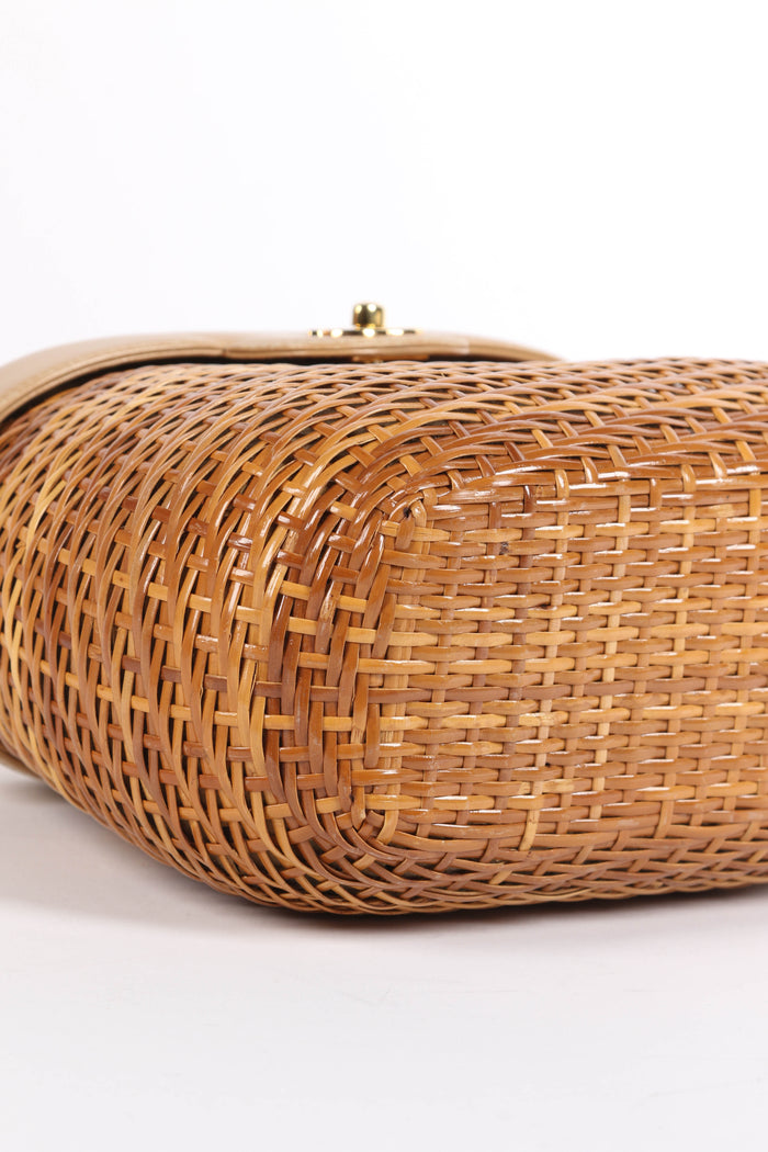 RARE 90s Chanel Beige Leather Basket Shoulder Bag