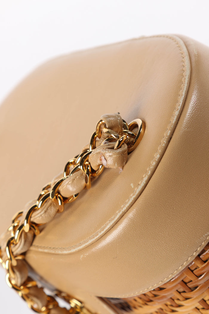RARE 90s Chanel Beige Leather Basket Shoulder Bag