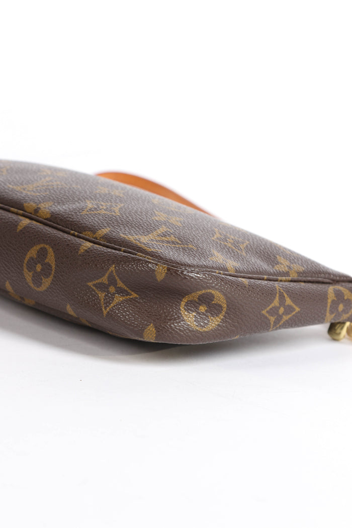 2000s Louis Vuitton Monogram Pochette Accessoires