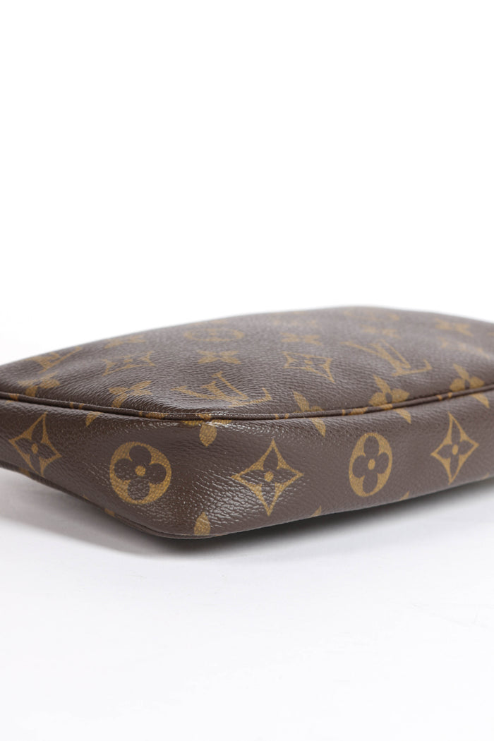 2000s Louis Vuitton Monogram Pochette Accessoires