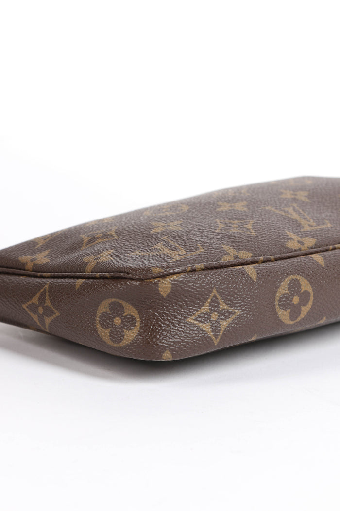 Vintage Louis Vuitton Monogram Pochette Accessoires