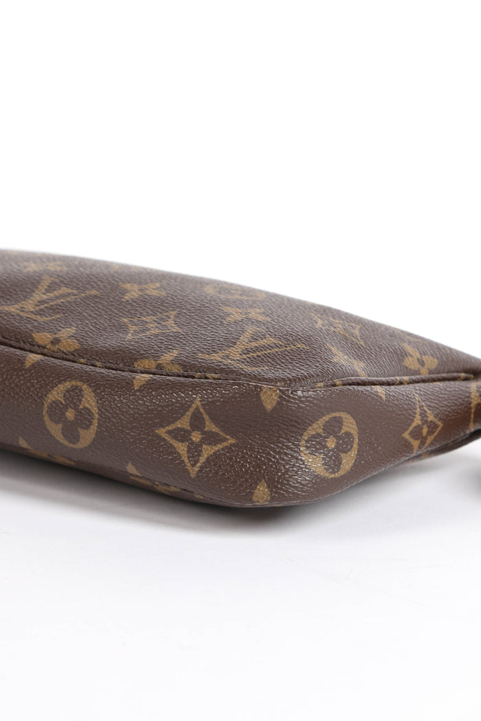 Vintage Louis Vuitton Monogram Pochette Accessoires
