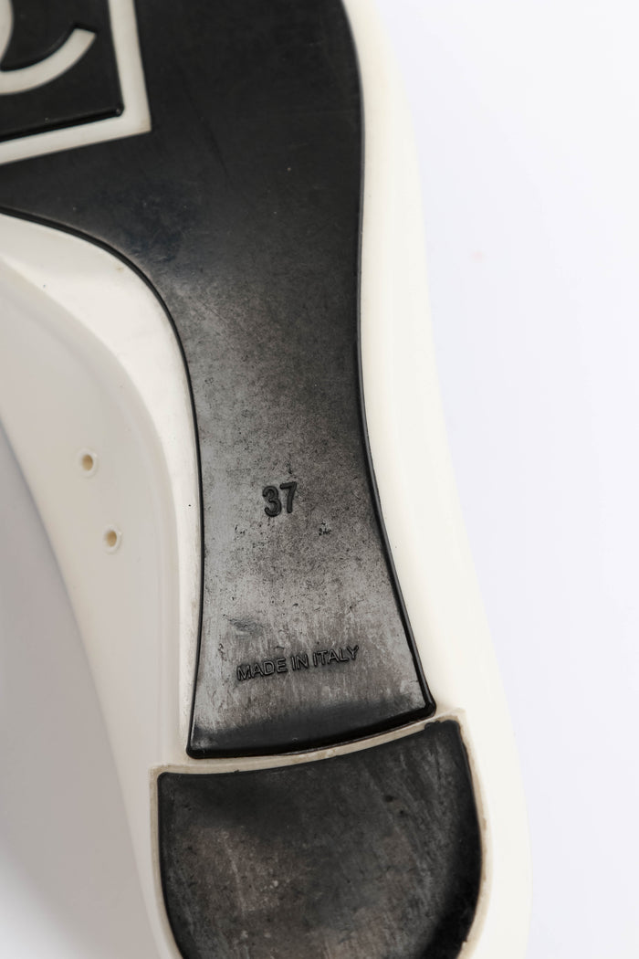 Chanel Black and White Rubber Ballet Flats (EU 37)