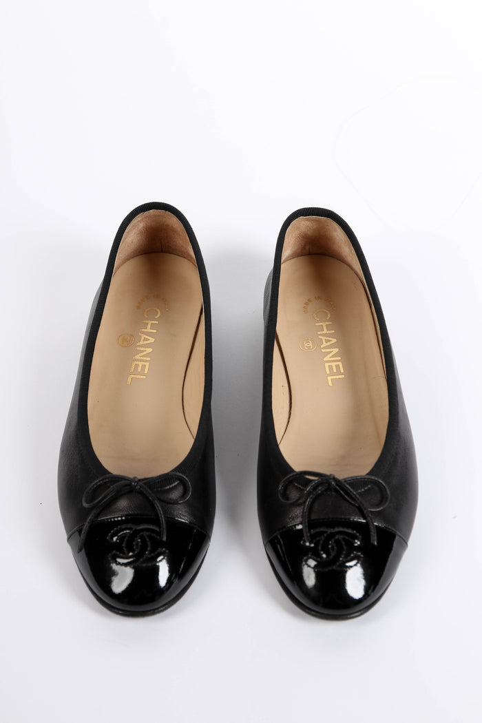 Chanel Black Lambskin Leather Ballet Flats (EU 36.5)