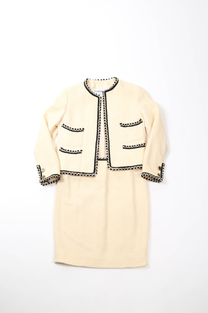 Vintage Chanel Cream Tweed Jacket and Midi Skirt Set (UK 6)