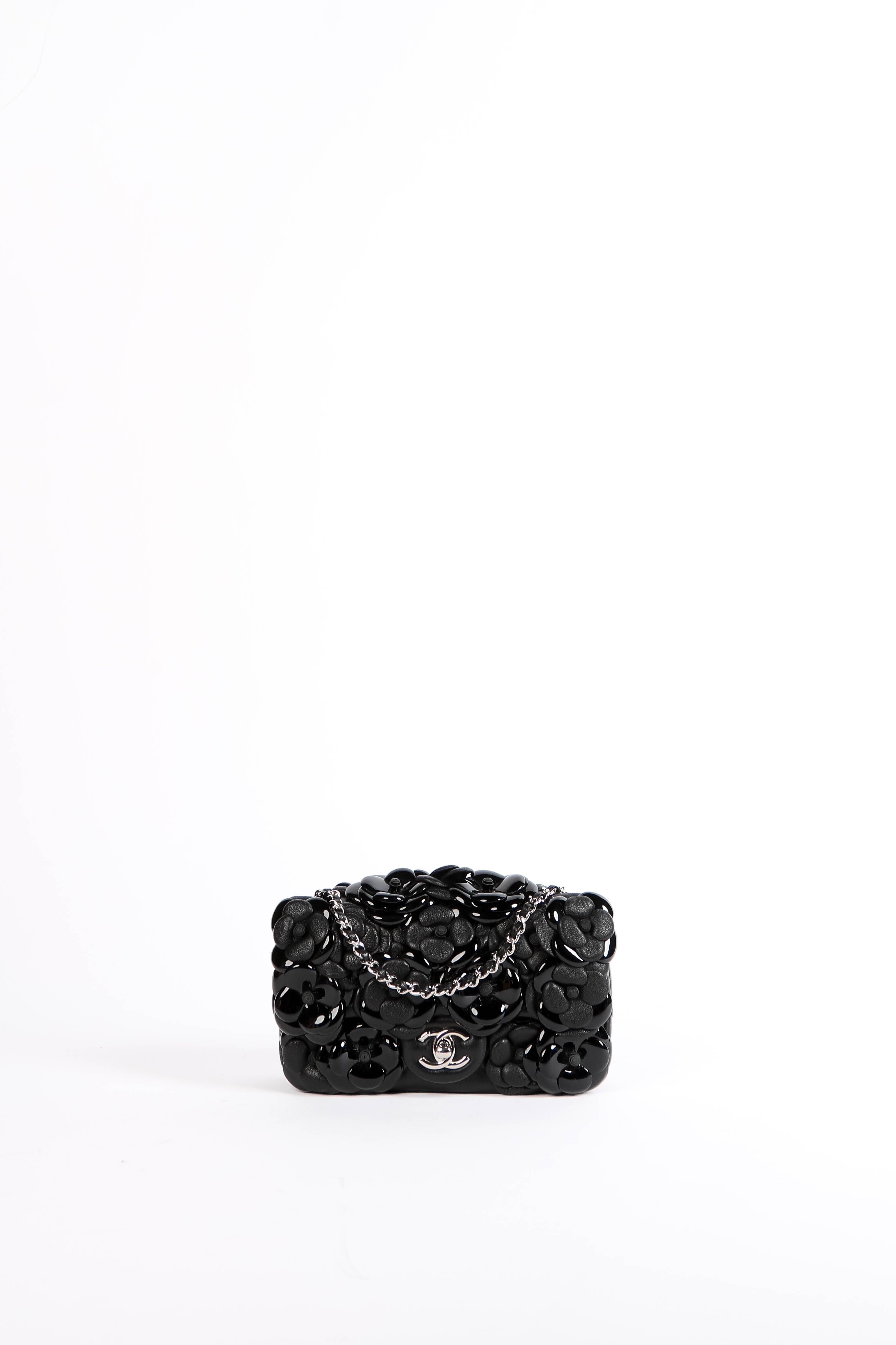 Chanel – Break Archive