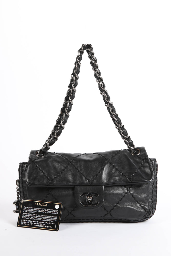2000s Chanel Black Lambskin Leather Ultimate Stitch Single Flap Shoulder Bag