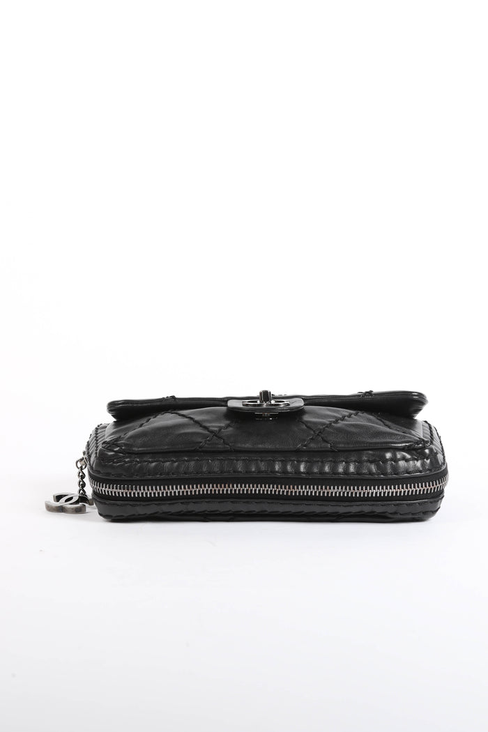 2000s Chanel Black Lambskin Leather Ultimate Stitch Single Flap Shoulder Bag