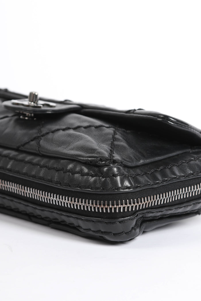 2000s Chanel Black Lambskin Leather Ultimate Stitch Single Flap Shoulder Bag