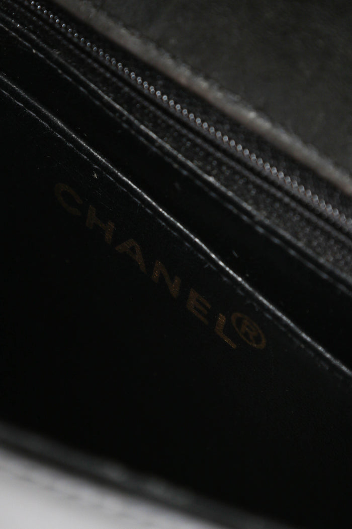 90s Chanel Black Patent Leather Small Shoulder Bag with 24K GHW