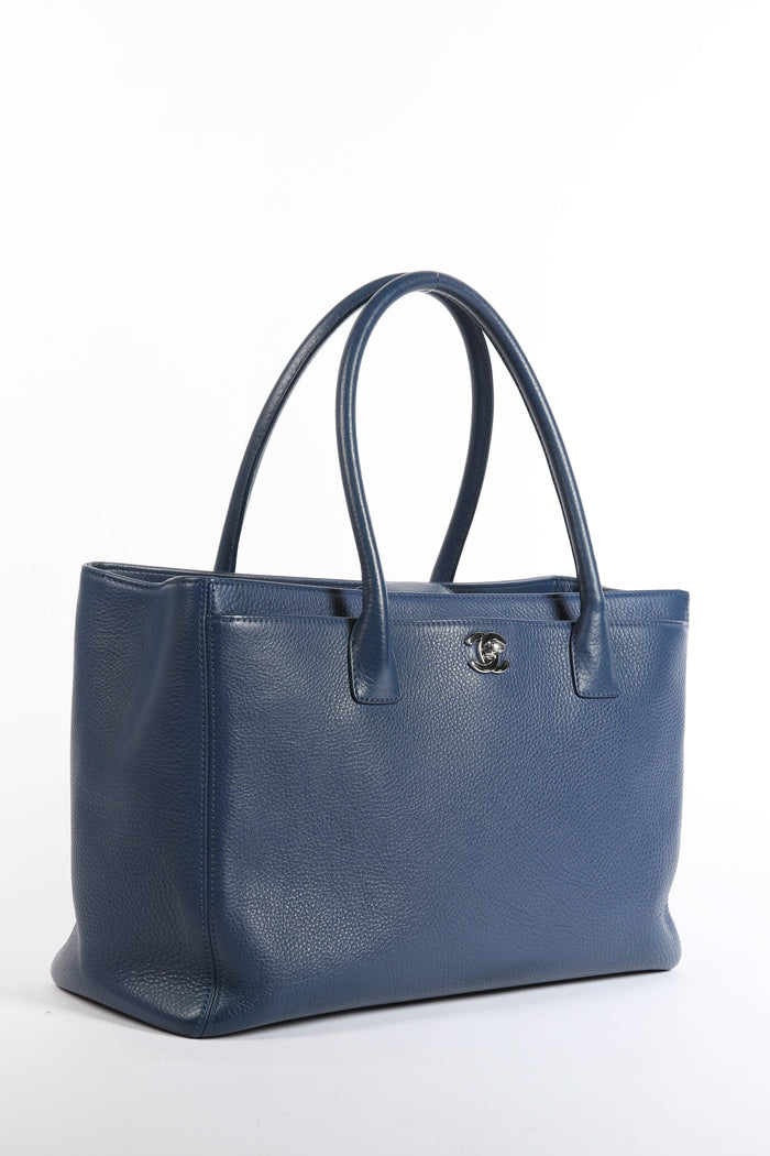 2010s Chanel Navy Leather Cerf Executive Shopper Tote Bag